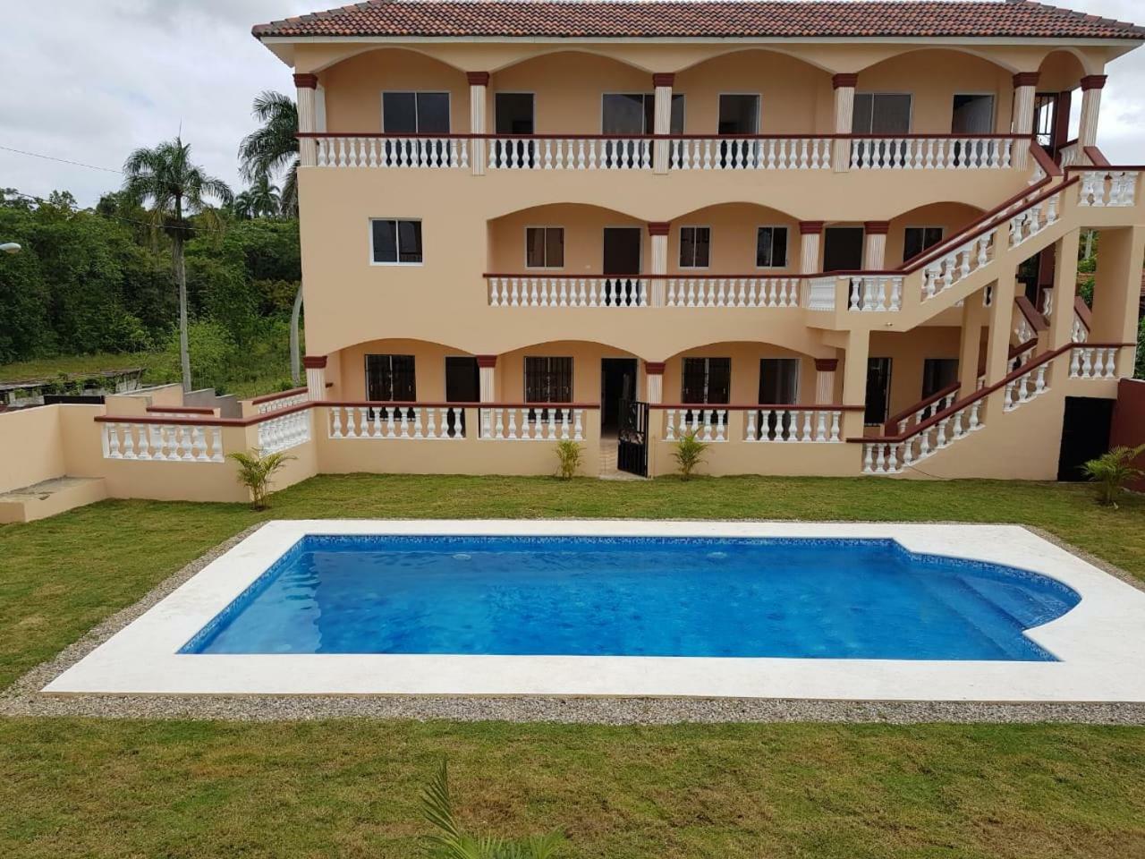 Apartamentos Nuevo Amanecer Río San Juan Dış mekan fotoğraf